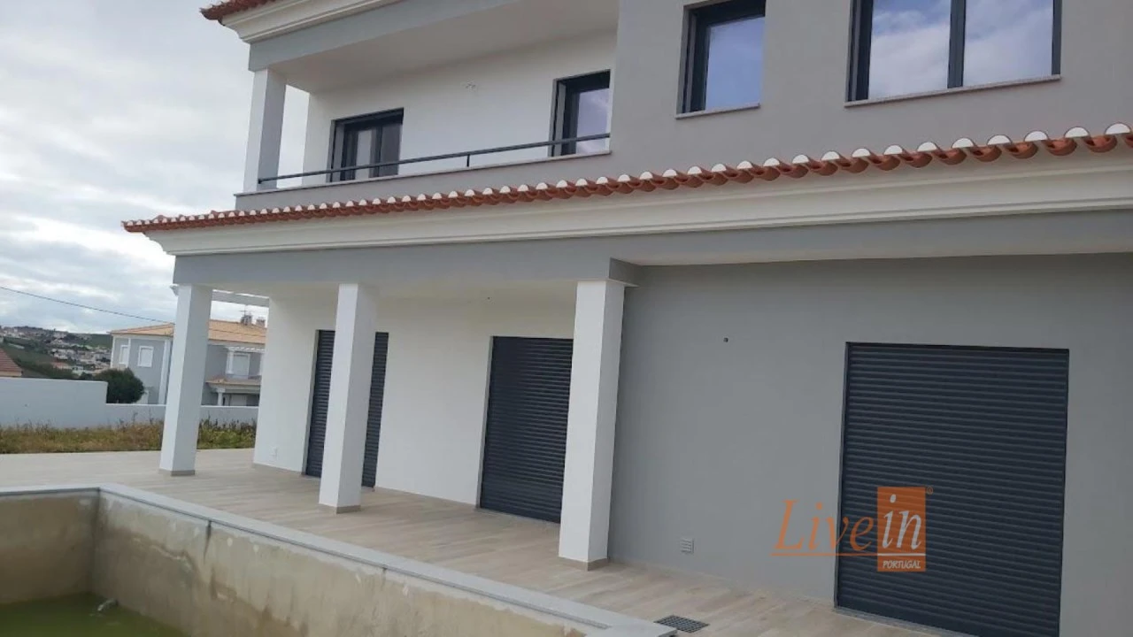 Moradia T6 para Venda em Ventosa Foto 35