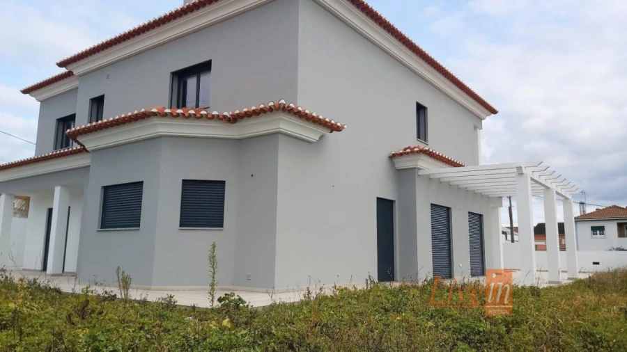 Moradia T6 para Venda em Ventosa Foto 38