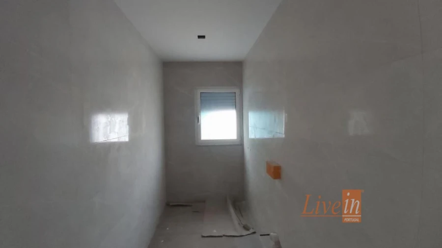 Moradia T6 para Venda em Ventosa Foto 13