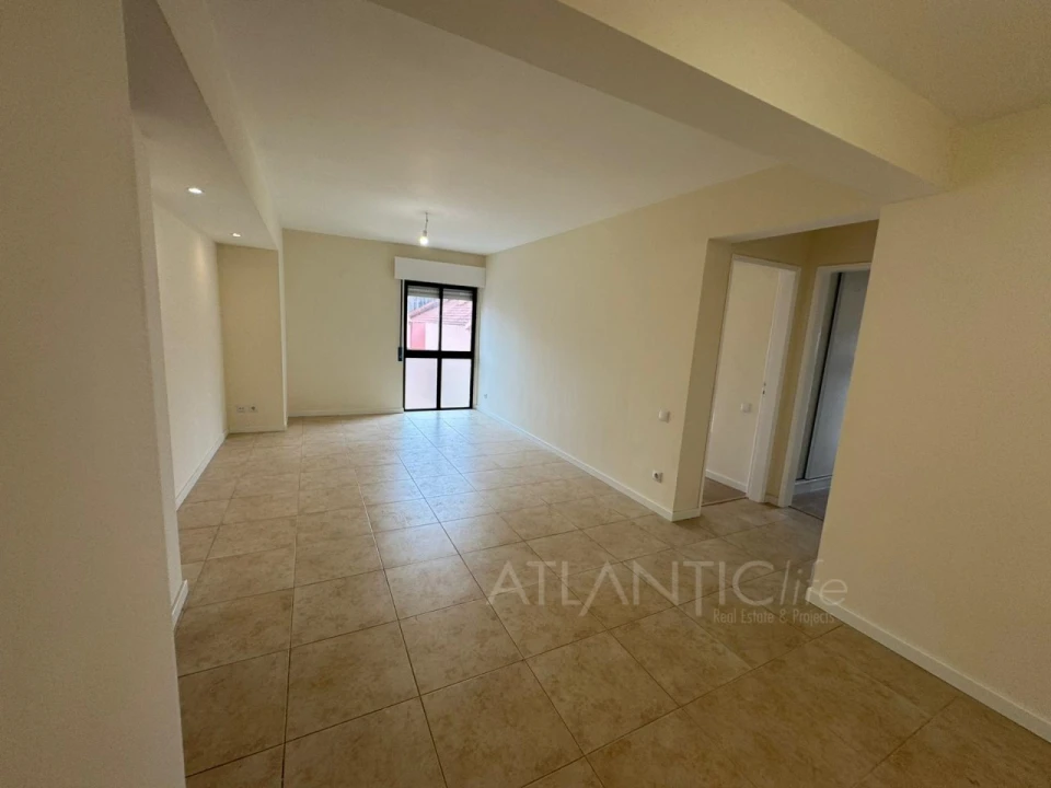 Apartamento T2 para Venda em Algueirão-Mem Martins Foto 7