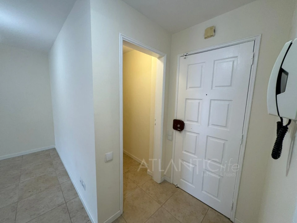 Apartamento T2 para Venda em Algueirão-Mem Martins Foto 3