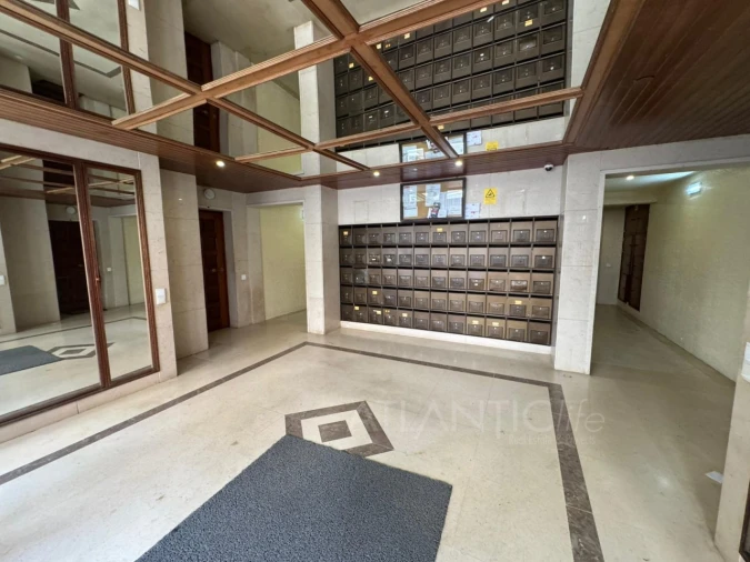 Apartamento T2 para Venda em Algueirão-Mem Martins Foto 16