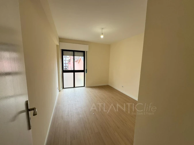 Apartamento T2 para Venda em Algueirão-Mem Martins Foto 9