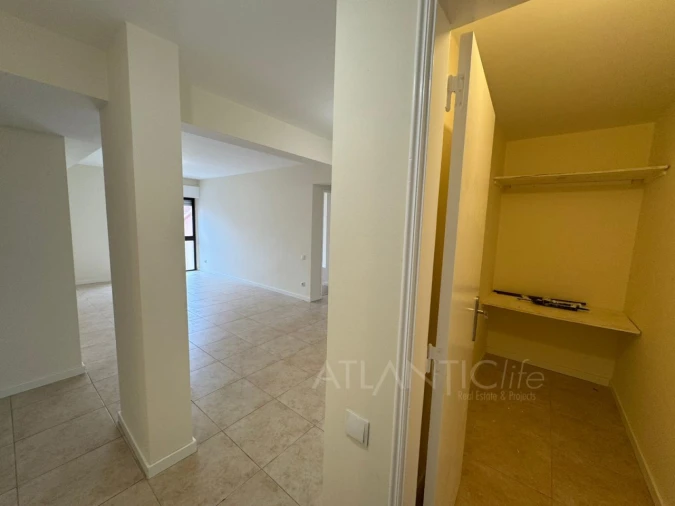 Apartamento T2 para Venda em Algueirão-Mem Martins Foto 4