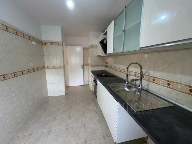 Apartamento T2 para Venda em Algueirão-Mem Martins Foto 2