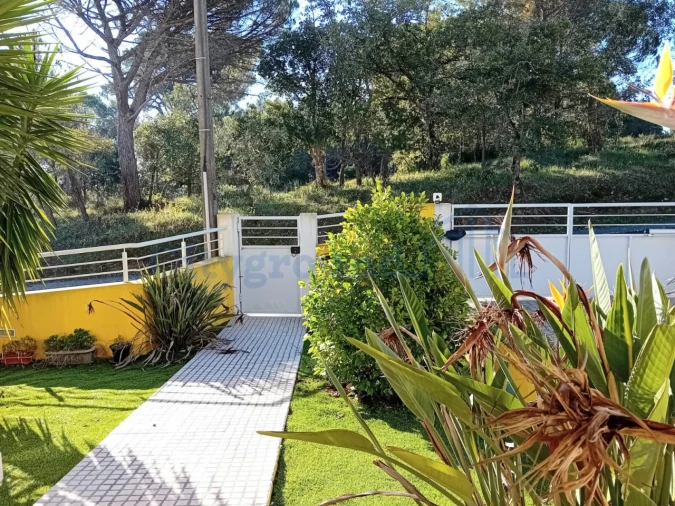 Moradia T4 para Venda em Marrazes e Barosa Foto 2