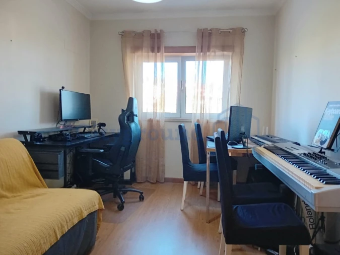 Moradia T4 para Venda em Marrazes e Barosa Foto 11