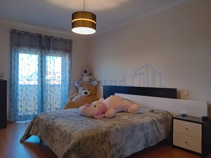 Moradia T4 para Venda em Marrazes e Barosa Foto 16