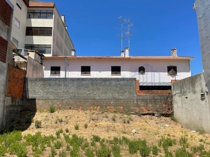 Terreno para Venda em Nossa Senhora da Piedade