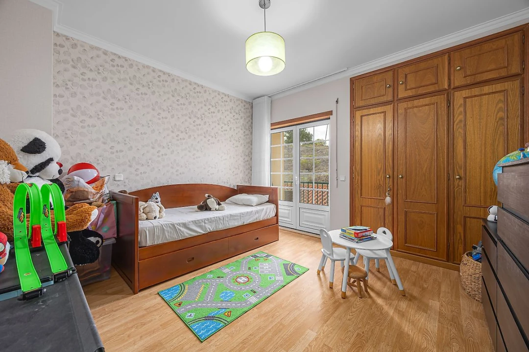 Moradia T5 para Venda em Alenquer (Santo Estêvão e Triana) Foto 18