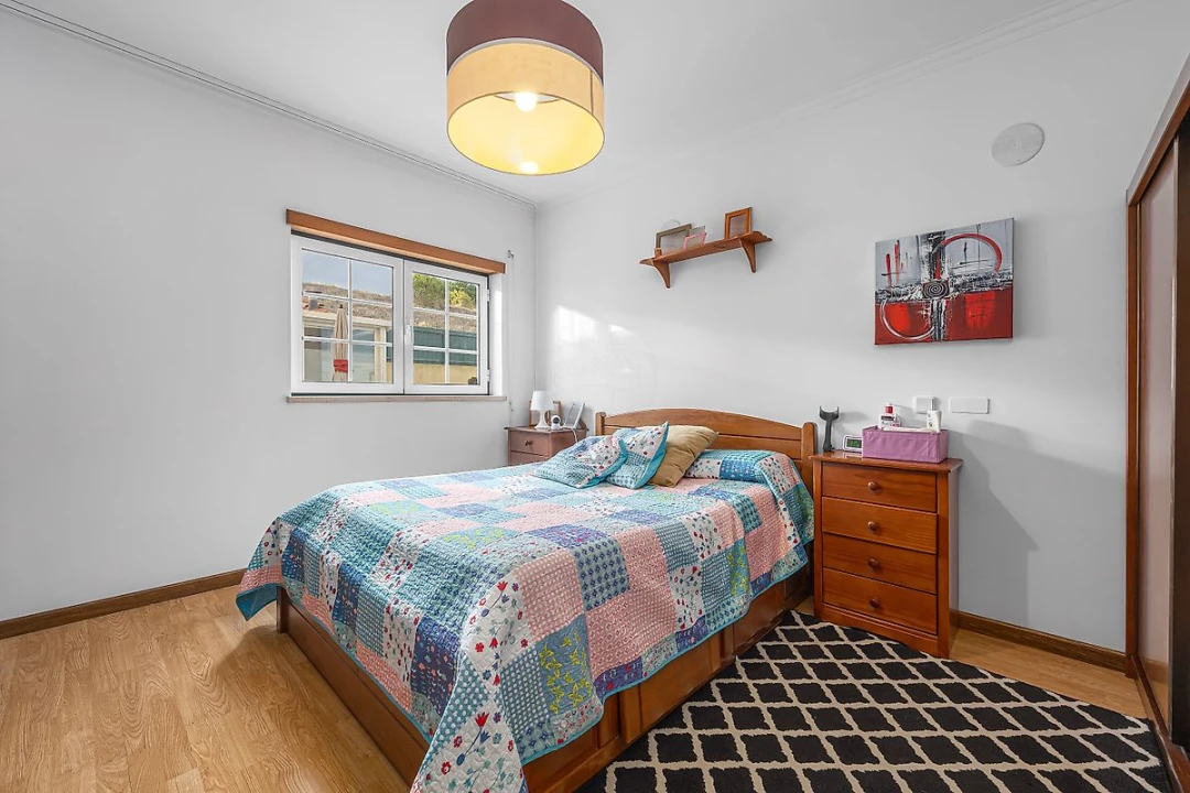 Moradia T5 para Venda em Alenquer (Santo Estêvão e Triana) Foto 6