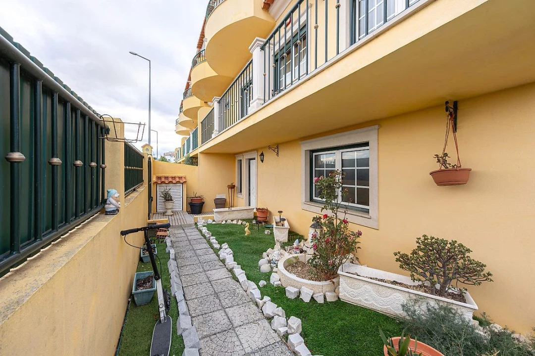 Moradia T5 para Venda em Alenquer (Santo Estêvão e Triana) Foto 27