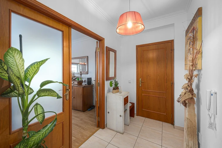 Moradia T5 para Venda em Alenquer (Santo Estêvão e Triana) Foto 3