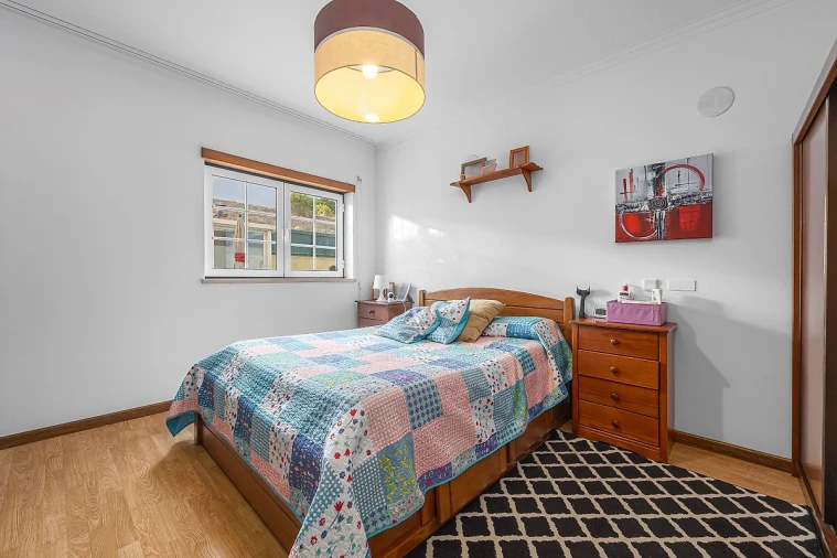 Moradia T5 para Venda em Alenquer (Santo Estêvão e Triana) Foto 6