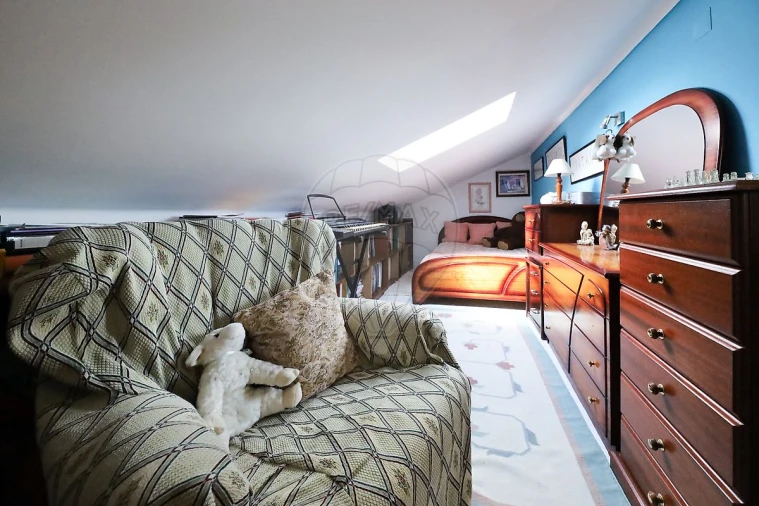 Moradia T4 para Venda em Alenquer (Santo Estêvão e Triana) Foto 30