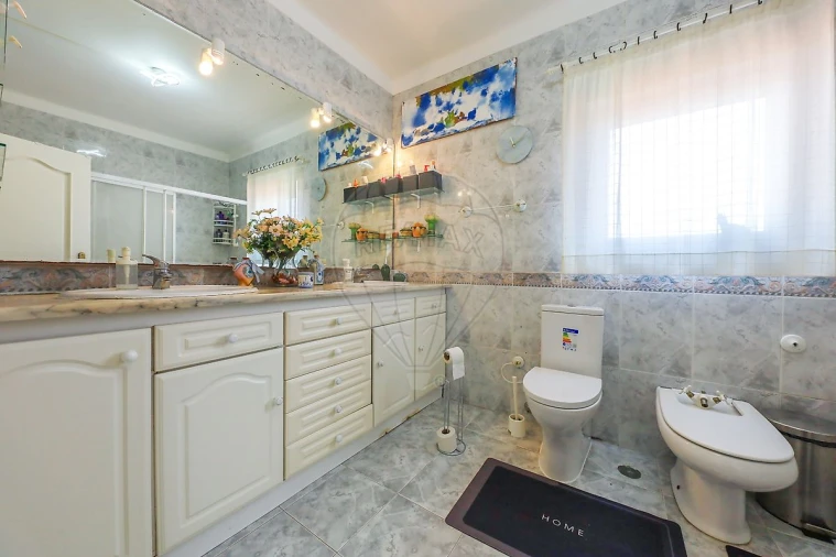 Moradia T4 para Venda em Alenquer (Santo Estêvão e Triana) Foto 19