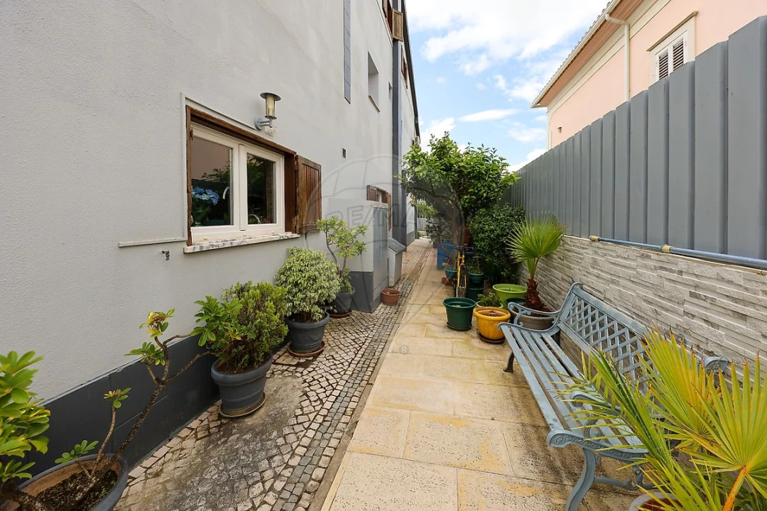 Moradia T4 para Venda em Alenquer (Santo Estêvão e Triana) Foto 39