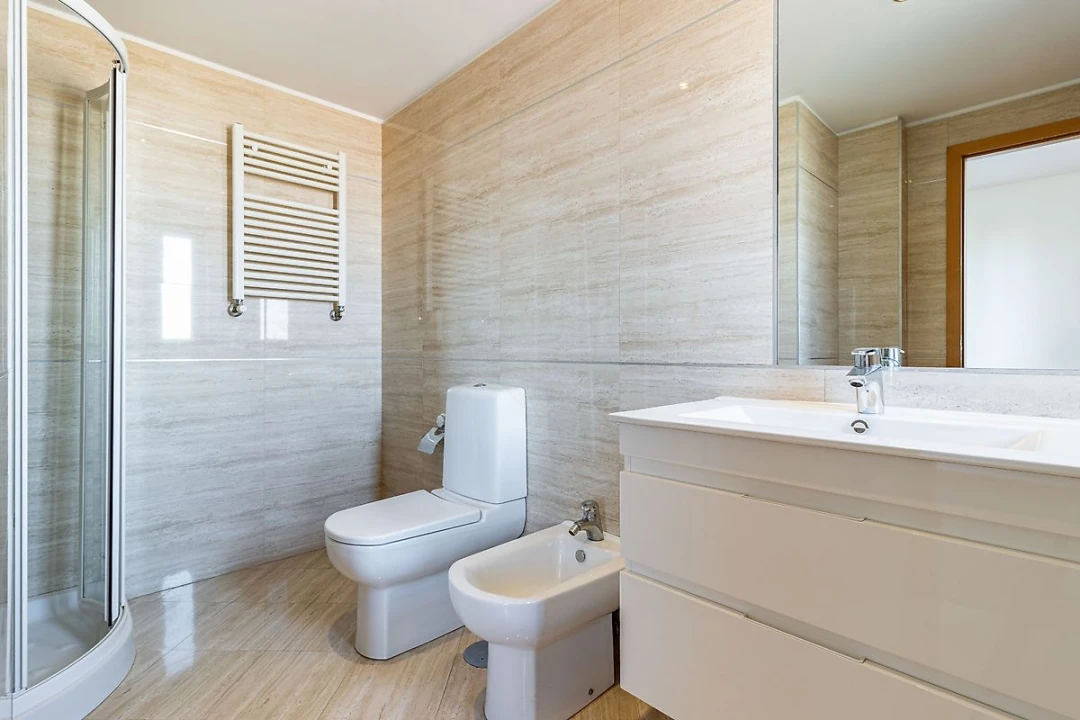 Apartamento T5 para Venda em Paranhos Foto 27