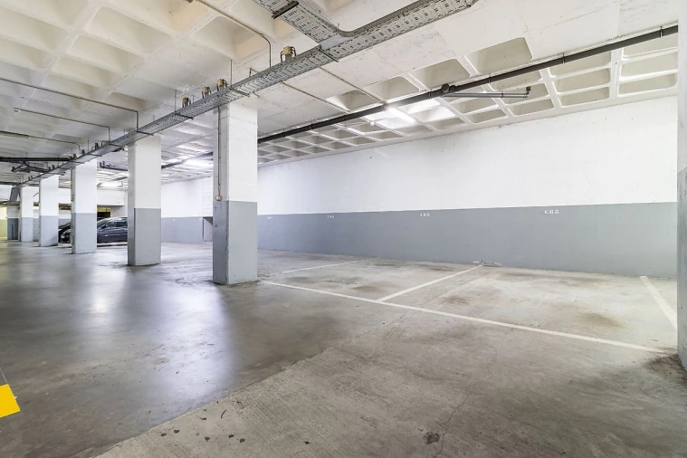 Apartamento T5 para Venda em Paranhos Foto 42