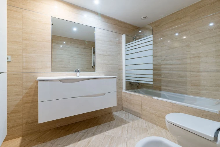 Apartamento T5 para Venda em Paranhos Foto 24