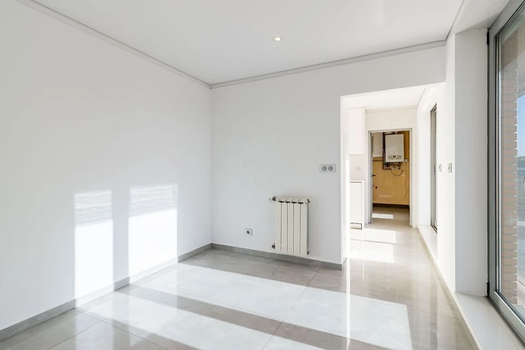 Apartamento T5 para Venda em Paranhos Foto 10