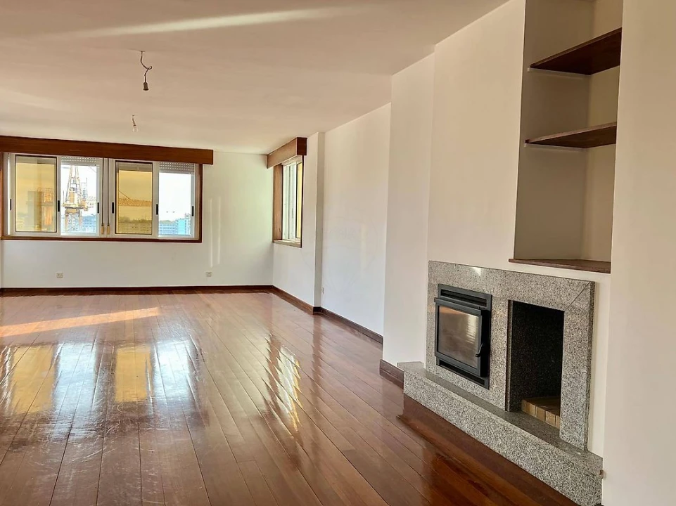 Apartamento T3 para Venda em Matosinhos e Leça da Palmeira Foto 14