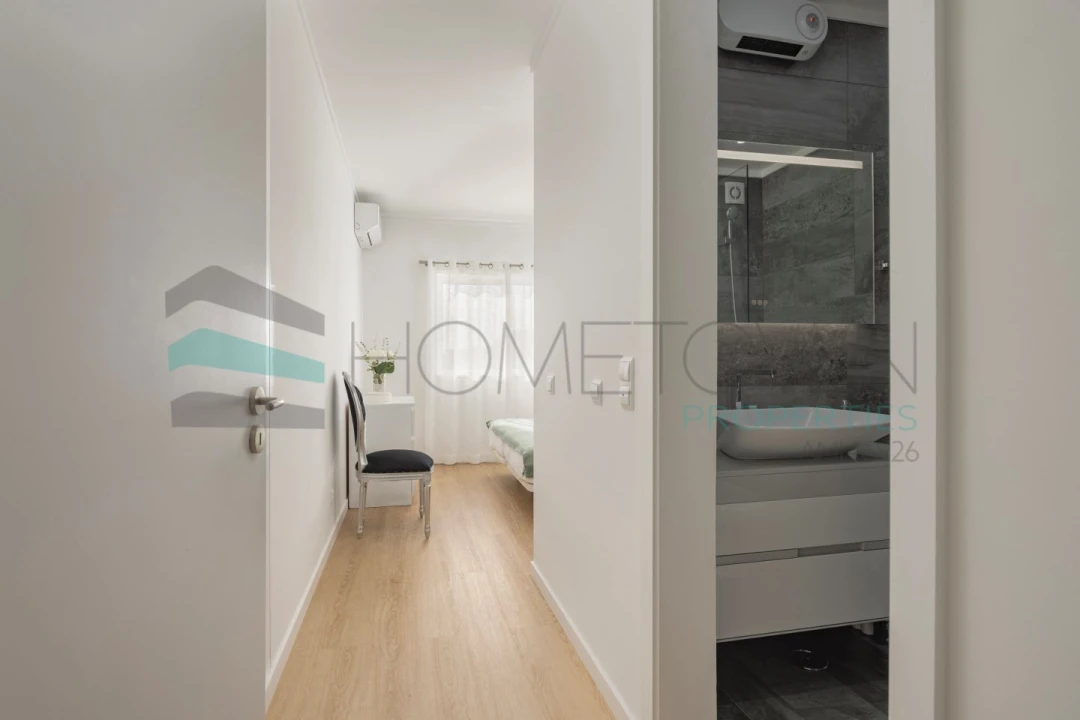 Apartamento T2 para Venda em Quarteira Foto 10