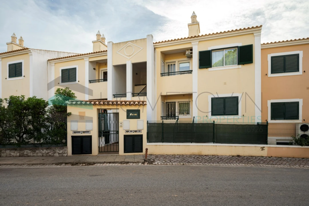 Apartamento T2 para Venda em Quarteira Foto 24