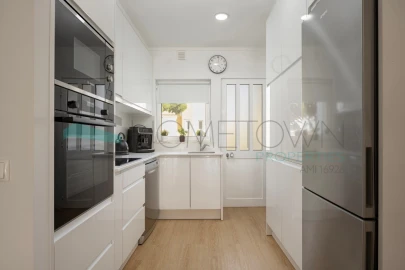 Apartamento T2 para Venda em Quarteira