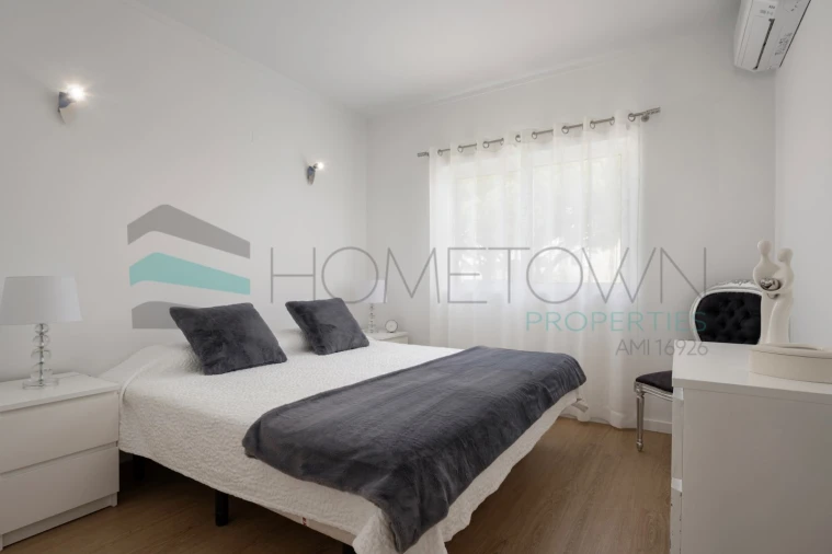 Apartamento T2 para Venda em Quarteira Foto 13