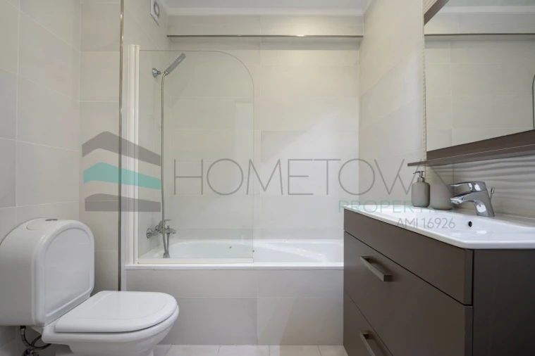 Apartamento T2 para Venda em Quarteira Foto 15