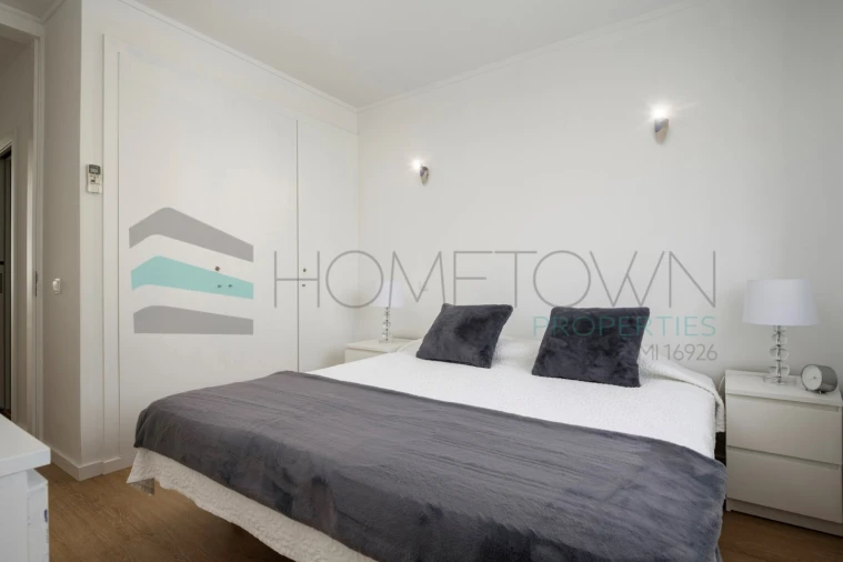 Apartamento T2 para Venda em Quarteira Foto 14