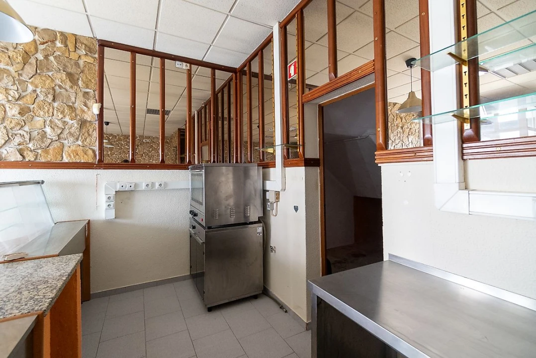 Loja para Venda em Arruda dos Vinhos Foto 13