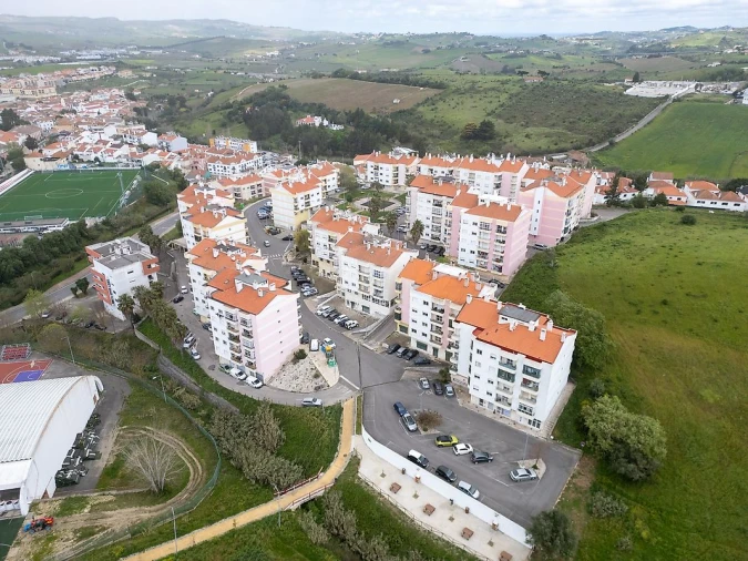 Loja para Venda em Arruda dos Vinhos Foto 2