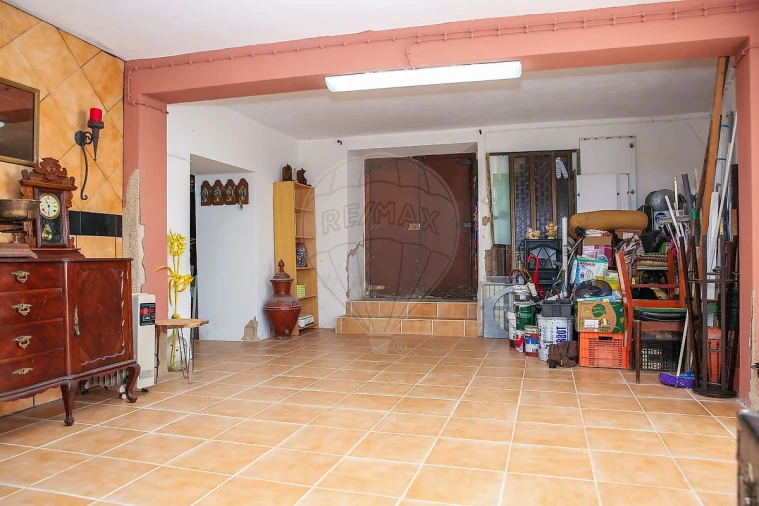 Moradia T4 para Venda em Carvoeira e Carmões Foto 39