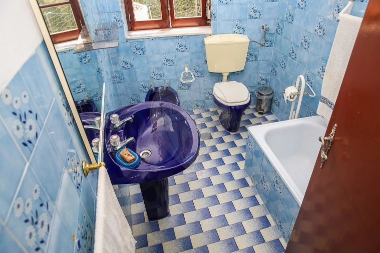 Moradia T4 para Venda em Carvoeira e Carmões Foto 28