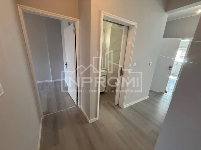 Apartamento T2 para Venda em Oeiras e São Julião da Barra, Paço de Arcos e Caxias Foto 6