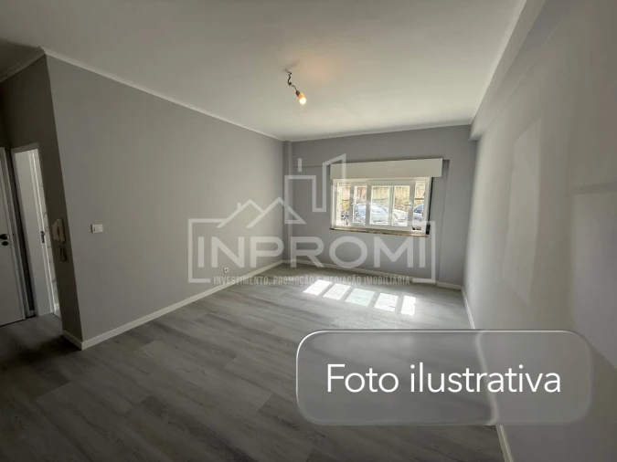 Apartamento T2 para Venda em Oeiras e São Julião da Barra, Paço de Arcos e Caxias