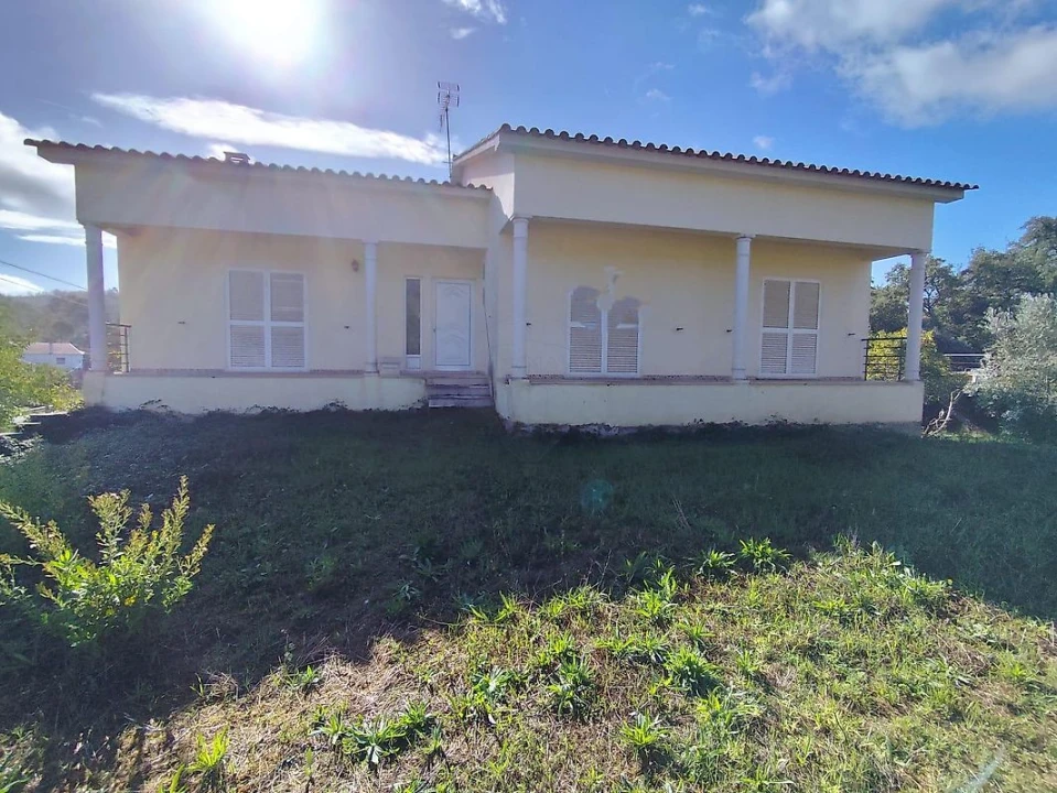 Terreno para Venda em Pousaflores Foto 1