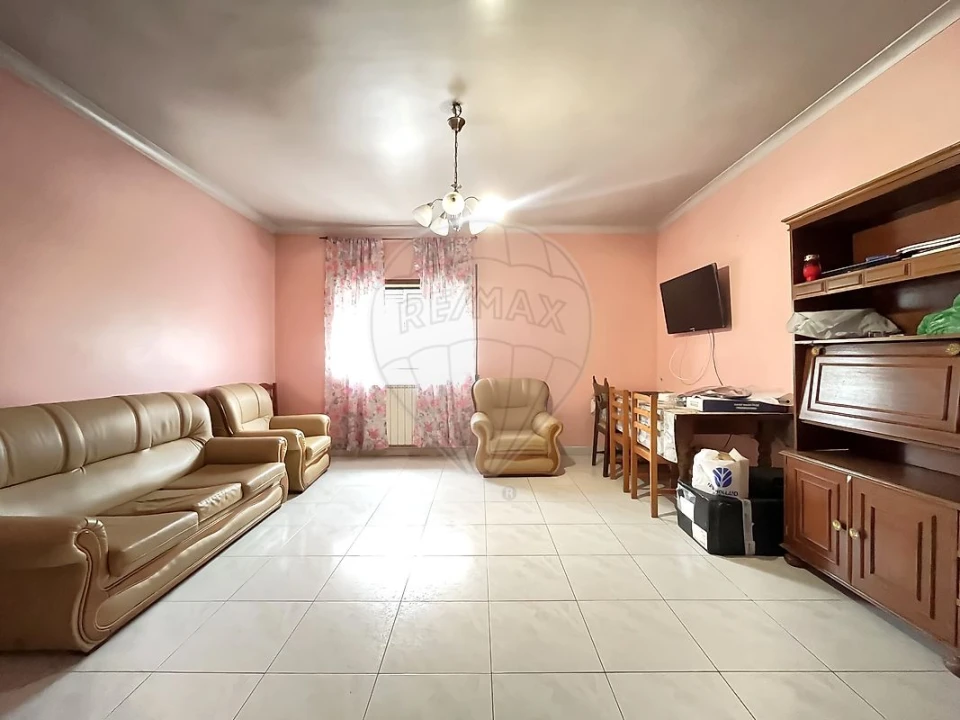 Apartamento T2 para Venda em Pombal Foto 8