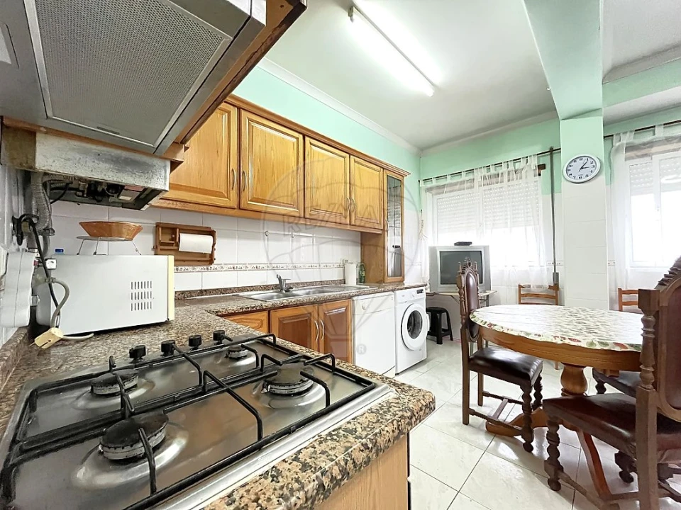 Apartamento T2 para Venda em Pombal Foto 27