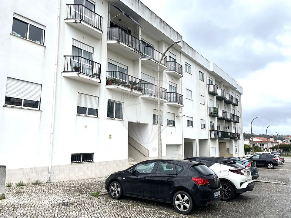 Apartamento T2 para Venda em Pombal Foto 3