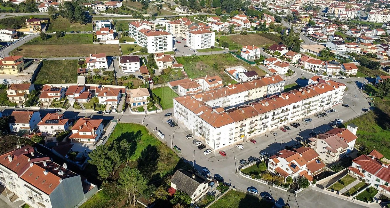Apartamento T2 para Venda em Pombal Foto 2