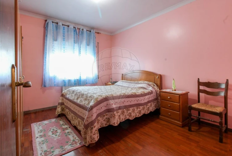 Apartamento T2 para Venda em Pombal Foto 15