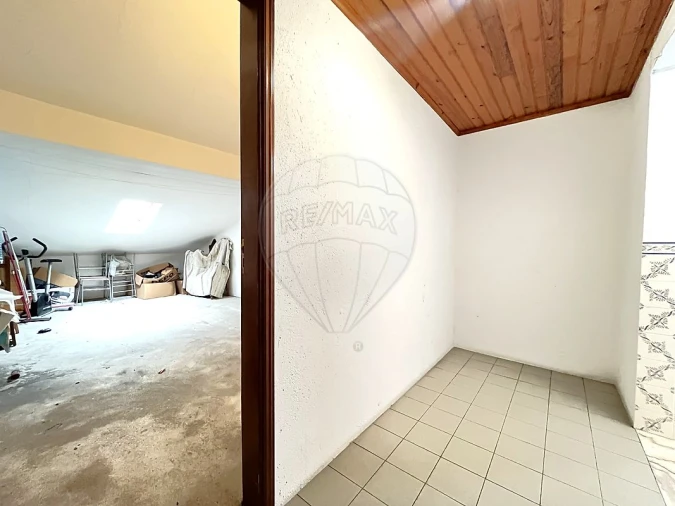 Apartamento T2 para Venda em Pombal Foto 32