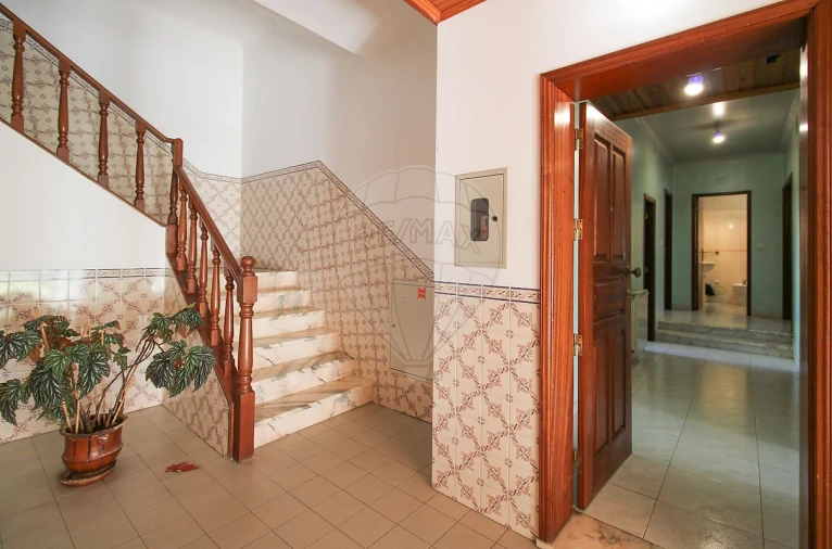 Apartamento T2 para Venda em Pombal Foto 5