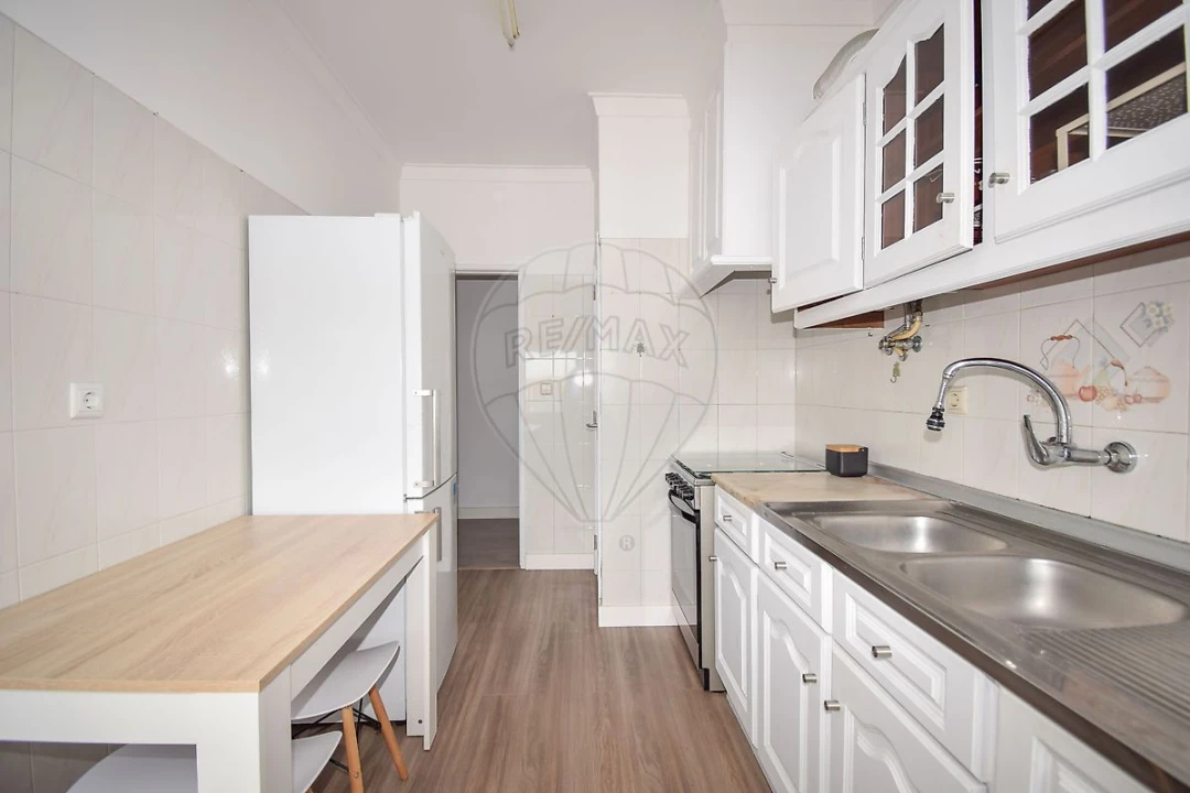 Apartamento T2 para Arrendamento em Cacém e São Marcos Foto 19