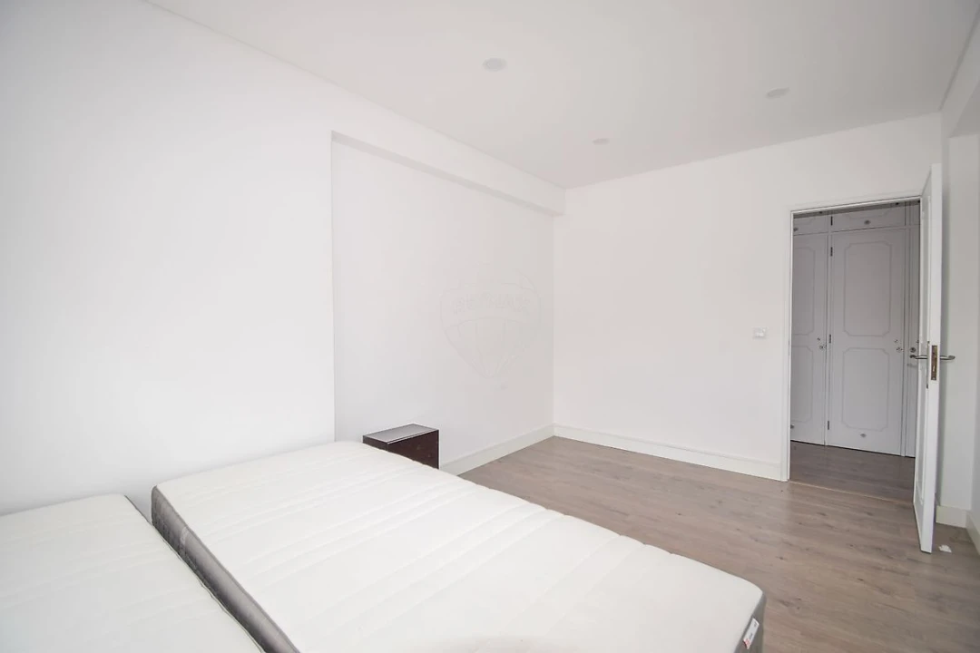 Apartamento T2 para Arrendamento em Cacém e São Marcos Foto 15