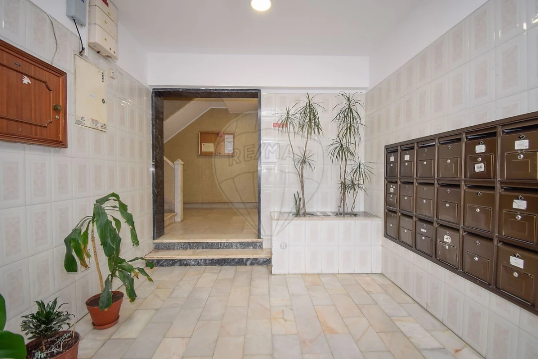 Apartamento T2 para Arrendamento em Cacém e São Marcos Foto 20