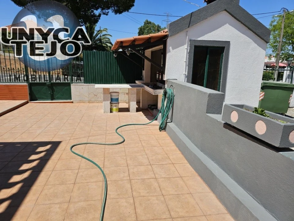 Negócio para Venda em União das Freguesias de Setúbal Foto 10